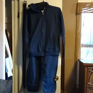New Men's Hanes Jacket and Pants Set